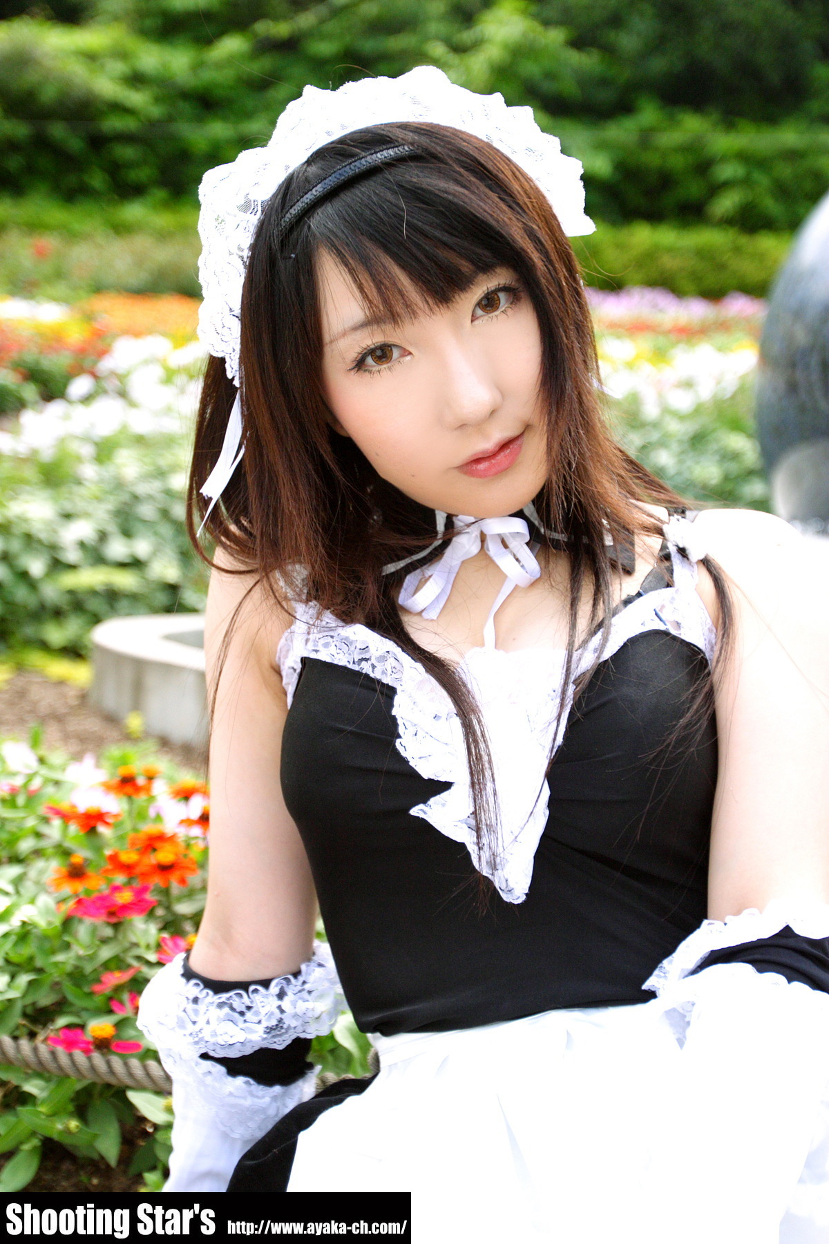 [Cosplay]  Sexy Maid with big boobs